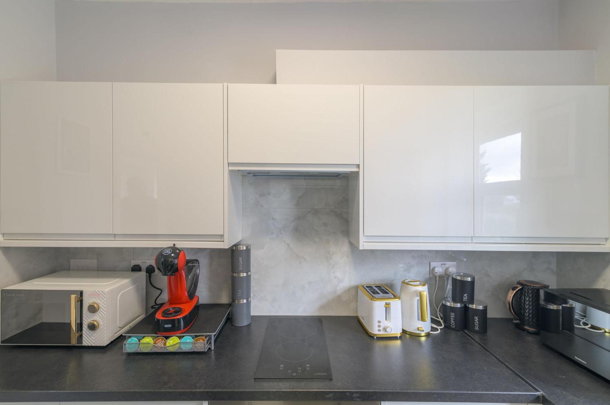Гостевой дом 12 Elmwood Харроу