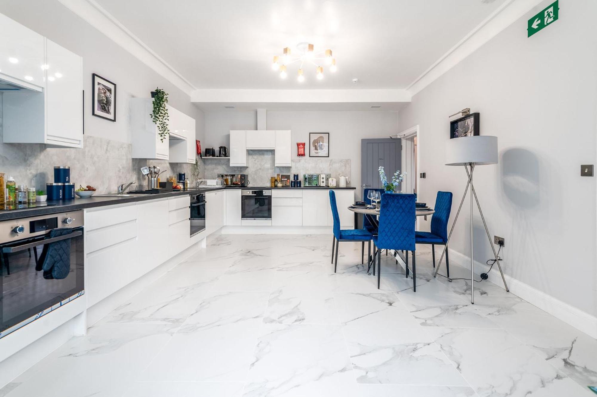 12 Elmwood Гостевой дом Харроу