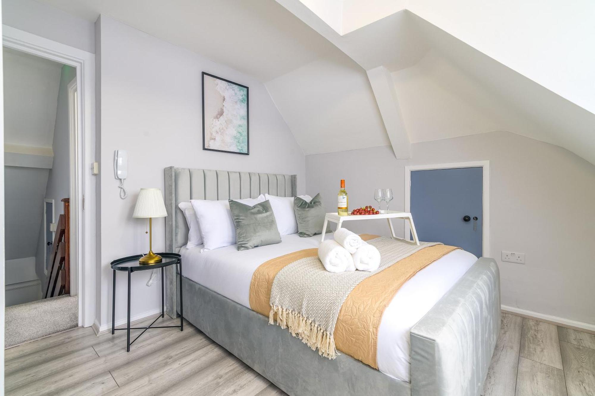 12 Elmwood Гостевой дом